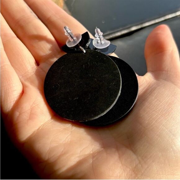 Bohemian Round Floral Plant Resin Hoop Drop Unique Statement Earrings - Picture 4 of 5